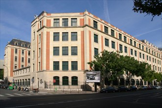 Lycée Claude Bernard, Paris