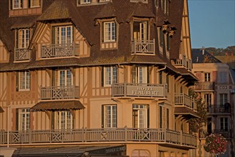 Cote Fleurie, Trouville Sur Mer