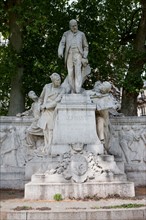 Avenue Foch, Jardins De L'Avenue Foch