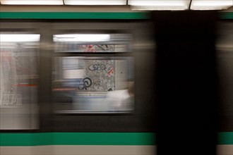 Métro Raspail, Ratp