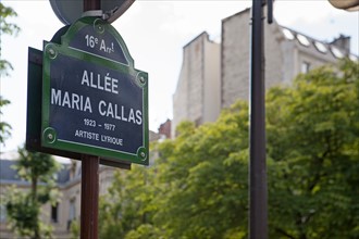 Allée Maria Callas, Face A LAvenue Georges Mandel