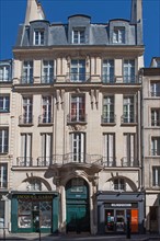 5e Arrondissement, 151 Rue Saint Jacques