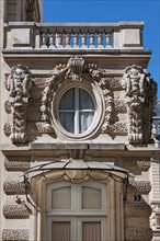 Building in the 8th arr. of Paris