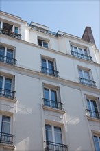 54 rue Legendre, Paul Eluard vécut au 5 E Etage