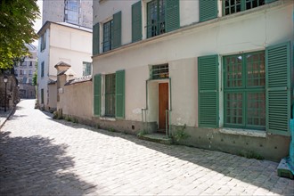 16e Arrondissement, Rue Berton