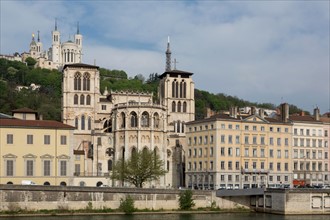 Lyon, Cathedrale Saint-Jean-Baptiste et Basilique de Fourviere