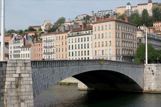 Lyon, Pont Bonaparte et Quai Fulchiron