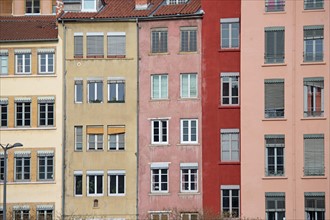 Lyon, facades du Quai Fulchiron