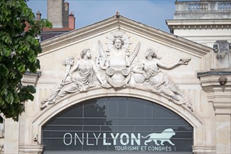 Lyon, Office du Tourisme situe Place Bellecour