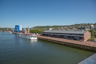 Rouen, Panorama XXL et anciens docks réhabilités