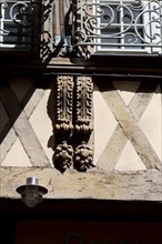 Rouen, detail d'une facade Rue Martainville