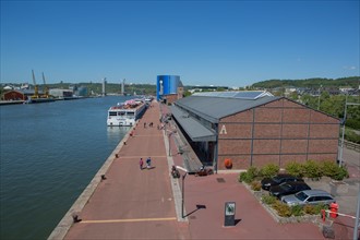 Rouen, anciens docks réhabilités