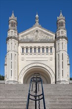 Basilique Sainte-Thérèse de Lisieux