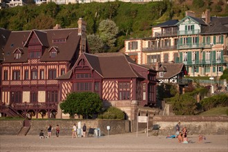 Trouville sur Mer, villas du front de mer