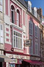 Trouville sur Mer, Rue des Bains