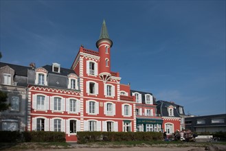 Le Crotoy (Baie de Somme, France), Hôtel Les Tourelles