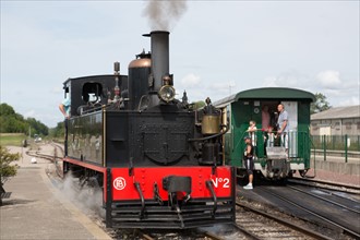 Le Crotoy (Baie de Somme, France), train touristique à vapeur