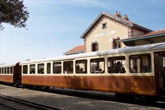 Le Crotoy (Baie de Somme, France), train touristique à vapeur