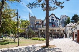 Le Touquet Paris Plage, Avenue des Phares and Avenue du Verger