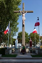 Etaples-sur-Mer, war memorial