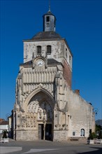 Montreuil-sur-Mer, Abbatiale Saint-Saulve
