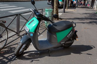 Paris, self-service scooter