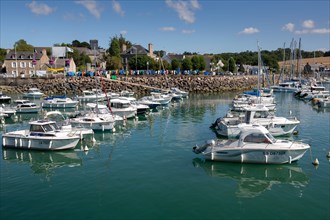 Pleneuf Val André, port of Dahouet