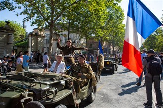 Défilé de commémoration du 75e anniversaire de la Libération de Paris, avenue du Général Leclerc