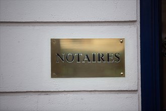 Paris, plaque de Notaire