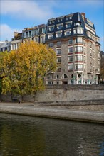 Paris, Quai des Orfèvres, immeuble de Henri Sauvage