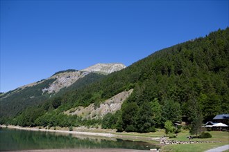 Lac de Montriond, Haute-Savoie