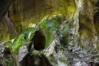 La Vernaz, Haute-Savoie, site des grottes du Pont du Diable