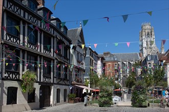 Rouen (Seine Maritime), place du Lieutenant Aubert