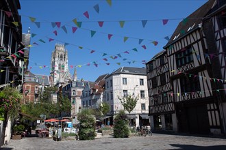 Rouen (Seine Maritime), place du Lieutenant Aubert