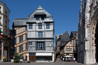 Rouen (Seine Maritime), maison à pans de bois de la place Barthélémy