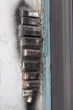 Rouen (Seine Maritime), burnt doorbells