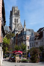 Rouen (Seine Maritime), place du Lieutenant Aubert
