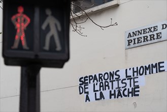 Paris, affichage de protestation contre la violence faire aux femmes