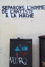 Paris, poster informing people of the violence against women