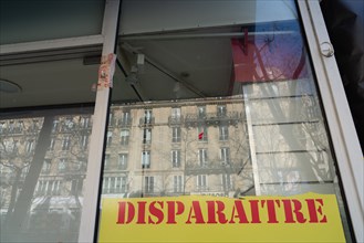 Paris, magasin fermé