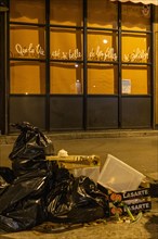 Paris, restaurant fermé pour cause d’épidémie de coronavirus
