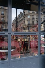 Paris, store closed