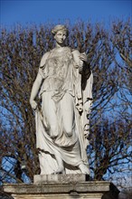 Château de Sceaux (Hauts-de-Seine), statue de Flore Farnèse