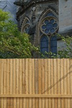 Construction site fencing in Reims