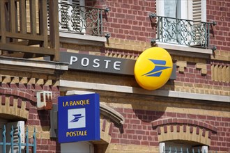 Luneray, La Poste, logos La Poste et Banque Postale