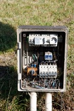 Open electrical box