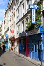 Paris, rue Grégoire de Tours