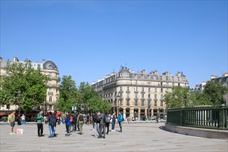 Place de La Bastille, Paris