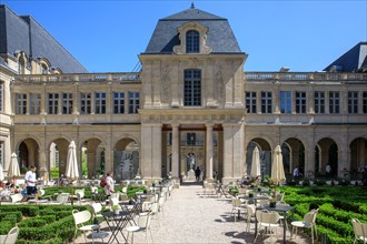 Garden of the Musée Carnavalet, Paris
