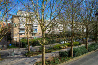 Paris, avenue René Coty
